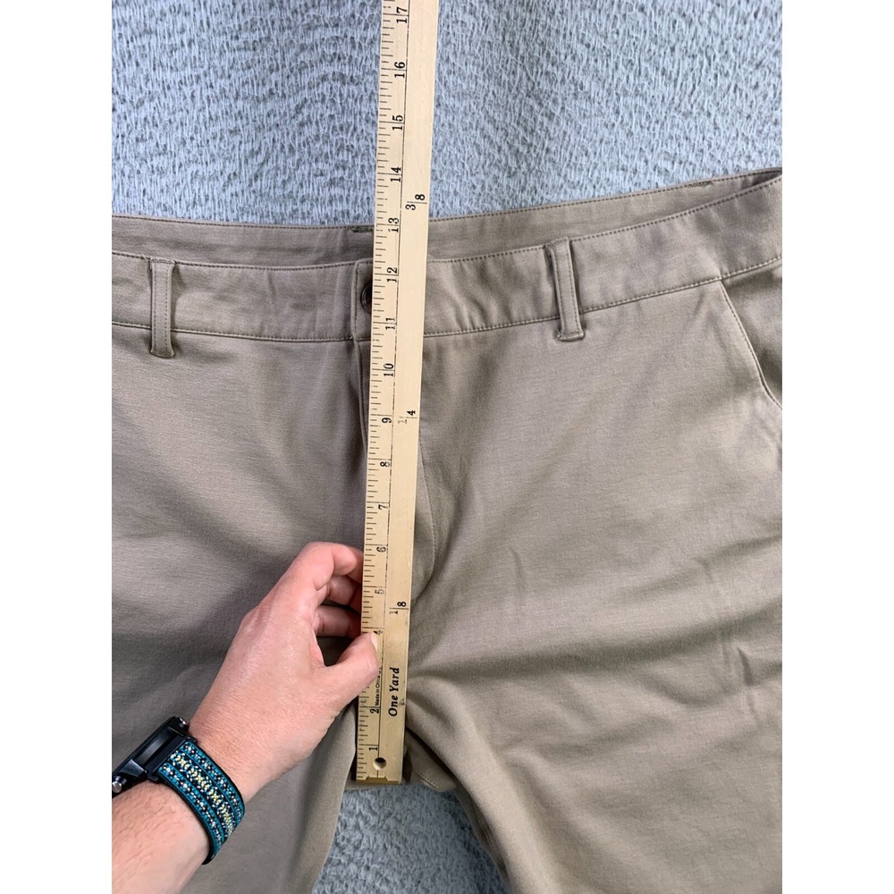 True Classic Pants Mens 40x27 Beige Soft Stretch Comfort Casual Chino - Picture 6 of 13